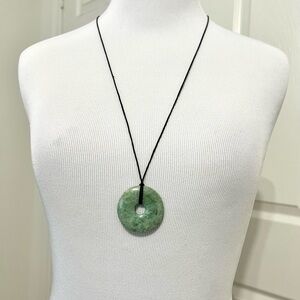 Elegant Green Jade style Pendant on a string Necklace